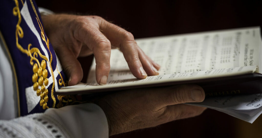 Saints singing their faith