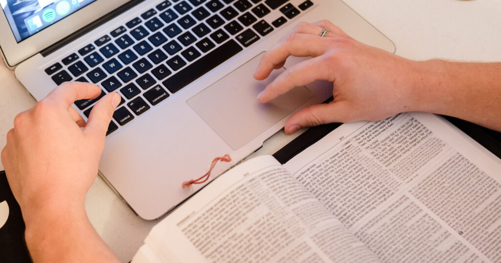 Social Media Politics: Speaking as a Christian in the Chaos